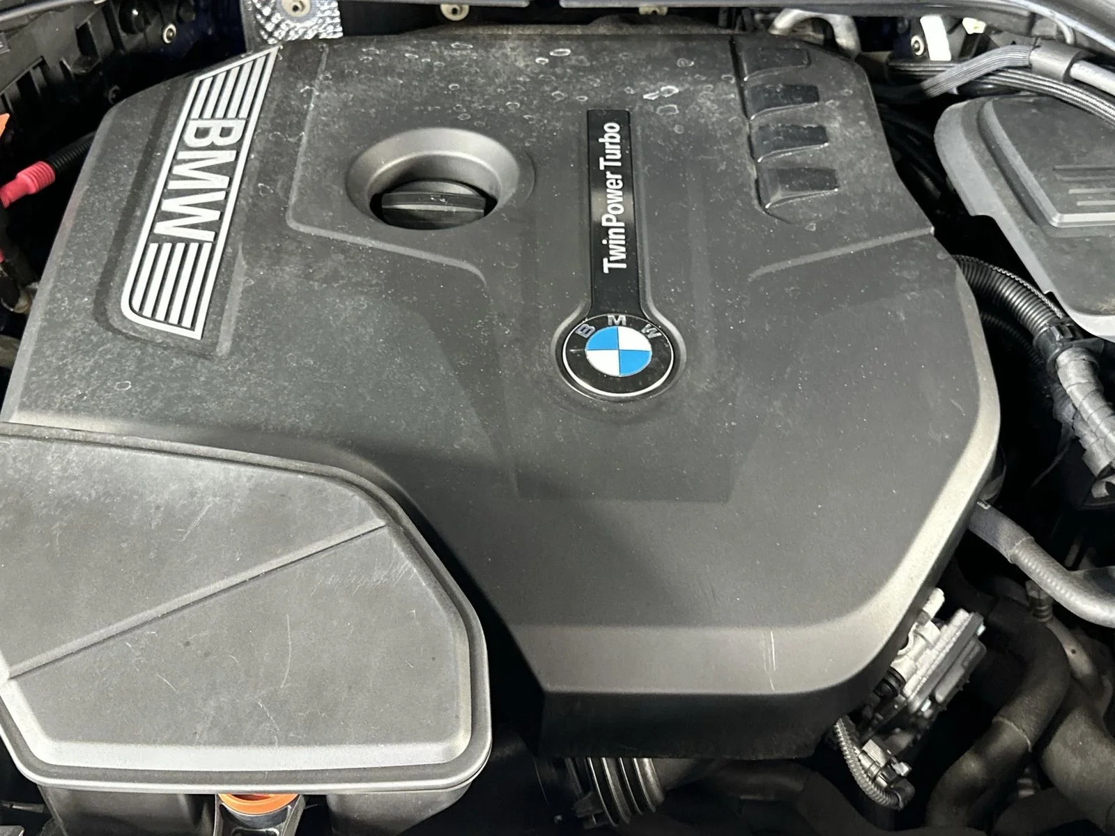 Used 2019 Blue BMW xDrive30i image 27