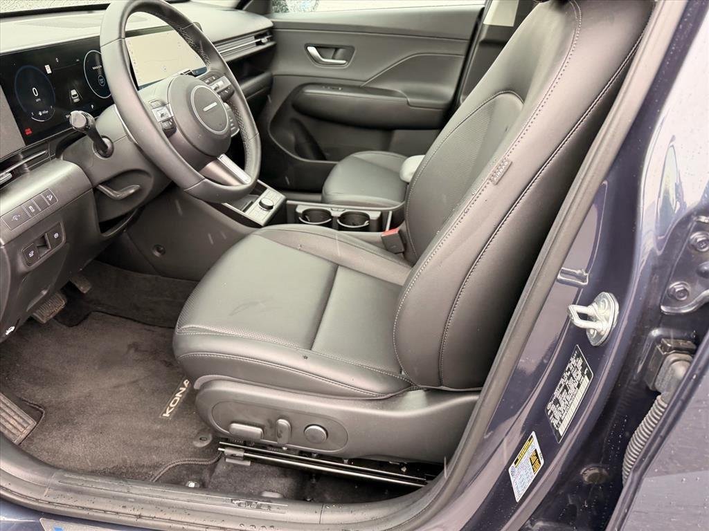 Used 2024 Denim Blue Pearl Hyundai Limited image 10