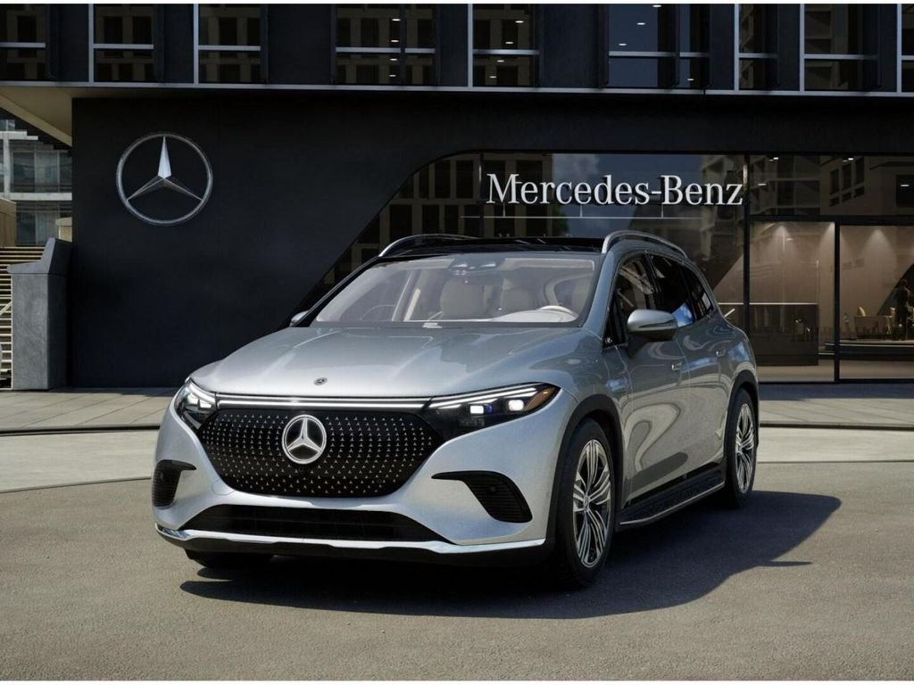 New 2026 Cirrus Silver Metallic Mercedes-Benz 400 4MATIC® image 41