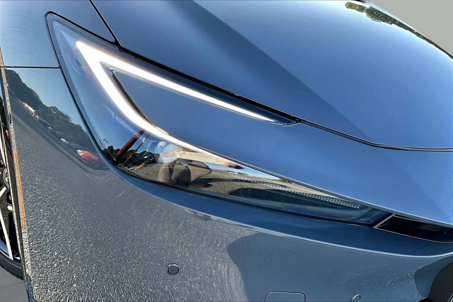 2026 Toyota Prius Plug-in Hybrid XSE Premium - Photo 13