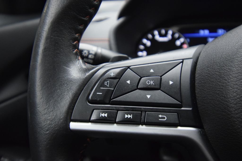 Used 2022 Black Nissan 2.5 SR image 27