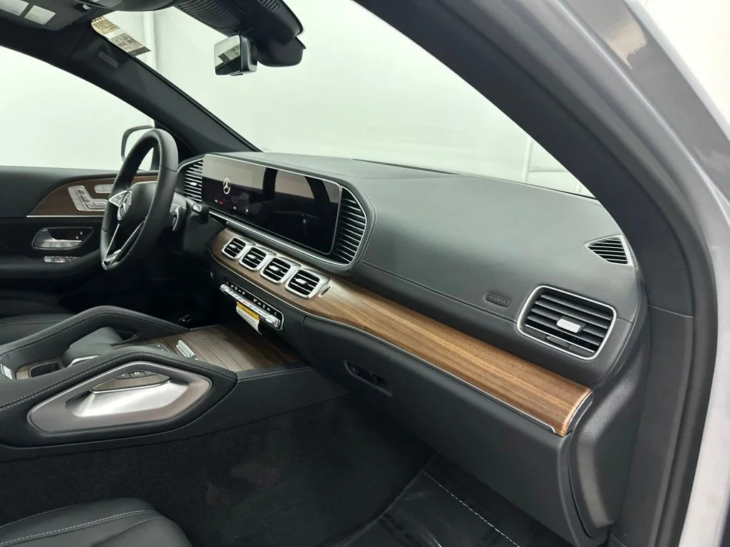 New 2026 Silver Mercedes-Benz GLE 450 Coupe image 25
