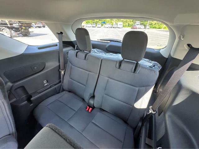 New 2026 Star White Metallic Tri-Coat Ford Active image 12