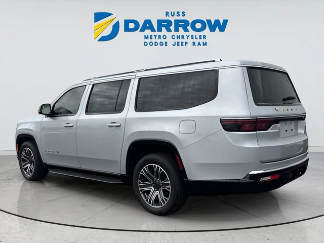 Used 2024 Silver Jeep Series II image 3
