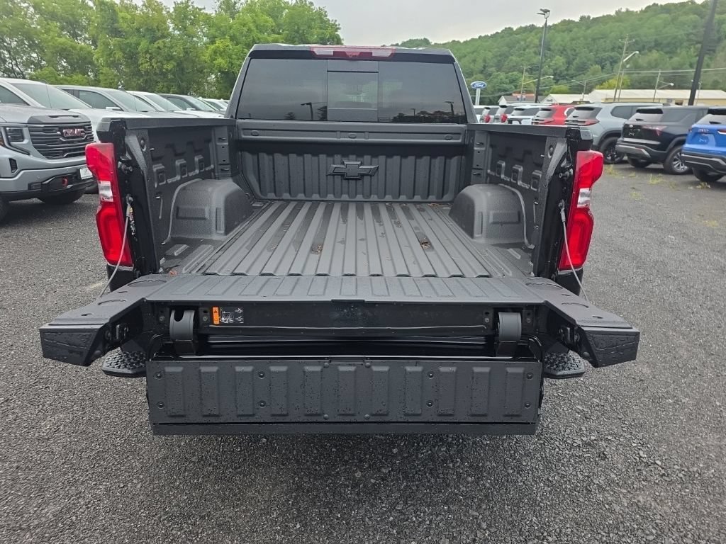 2026 Chevrolet Silverado 1500 High Country - Photo 36
