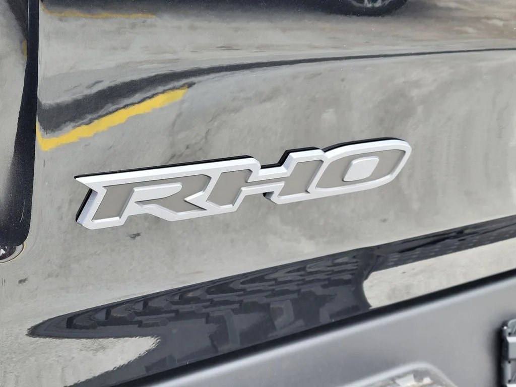 New 2026 Diamond Black Crystal Pearl-Coat Exterior Paint RAM RHO image 23