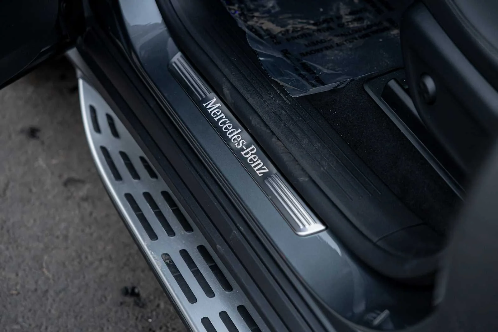 New 2026 Selenite Grey Metallic Mercedes-Benz GLE 450 image 13