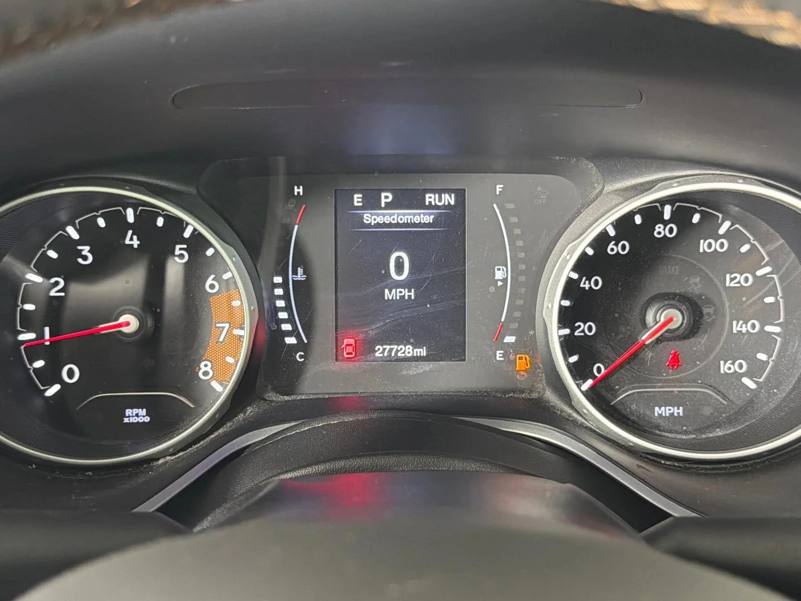 Used 2021 Silver Jeep Latitude image 26