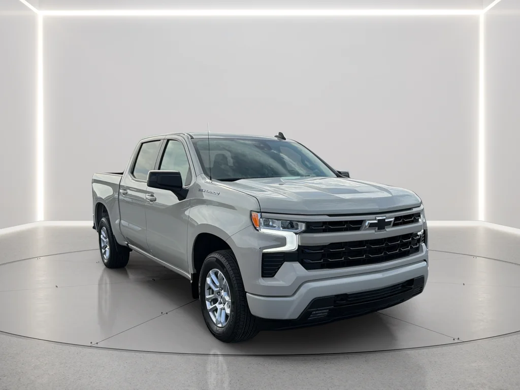 Used 2026 White Chevrolet RST image 10