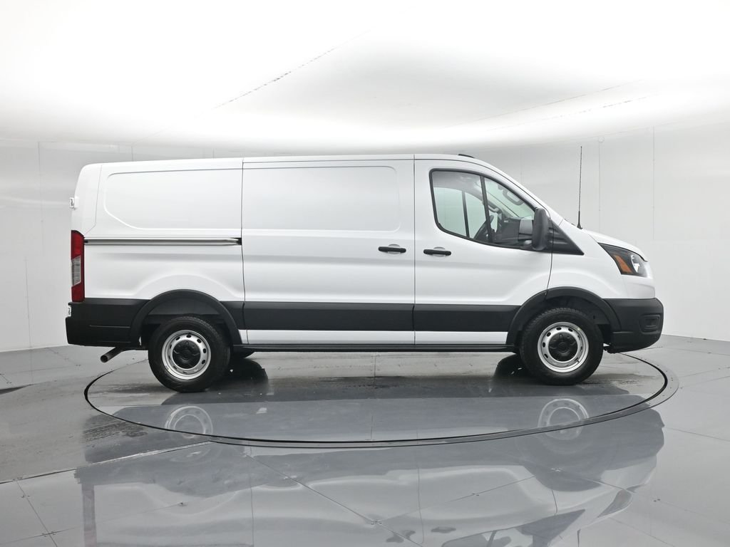 New 2026 Oxford White Ford Base image 18
