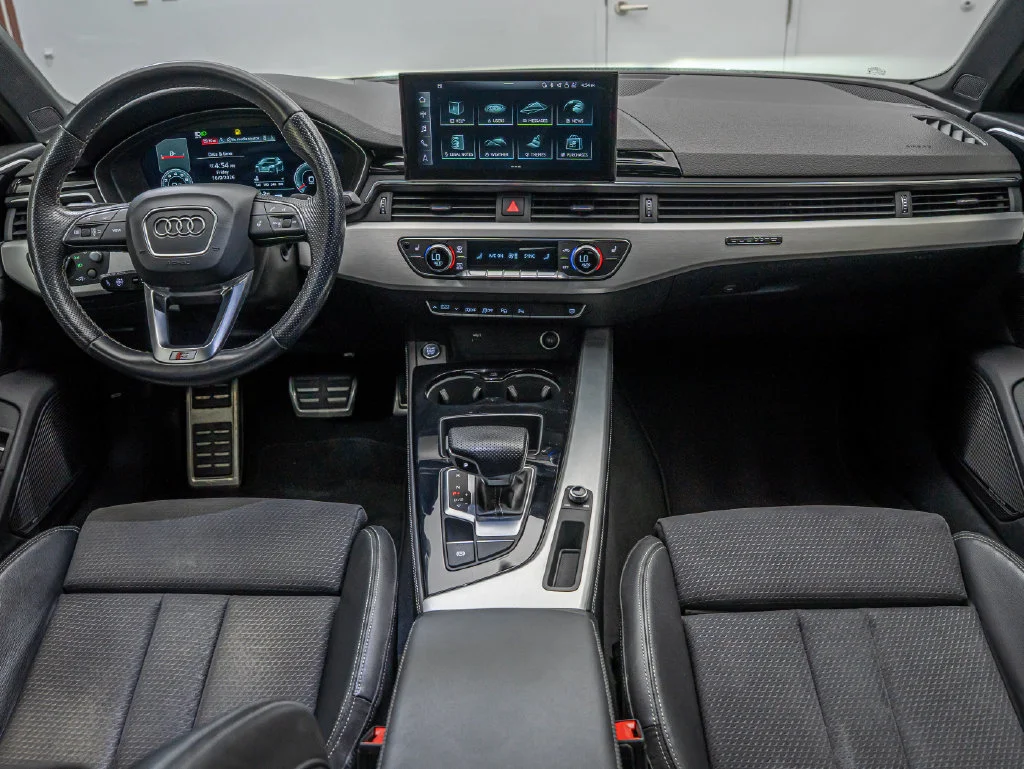 Used 2023 Daytona Gray Pearl Effect Audi 45 S line Prestige image 35