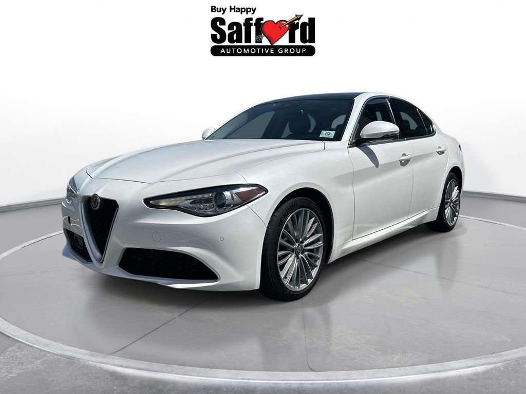 2018 Alfa Romeo Giulia Ti Lusso