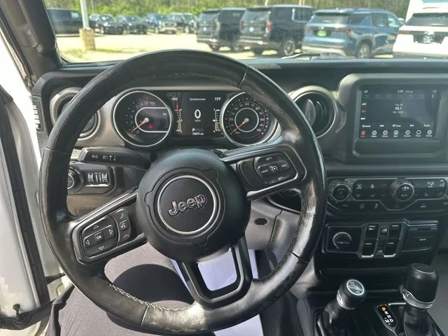 Used 2021 White Jeep Willys image 14