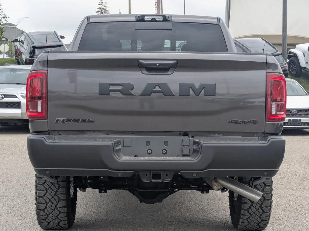 New 2026 Grey RAM Rebel - - 4x4 - 6.4L HEMI V8 - Rebel Level 1 Equip Grp - 5th Wheel/Gooseneck Prep & More! image 7