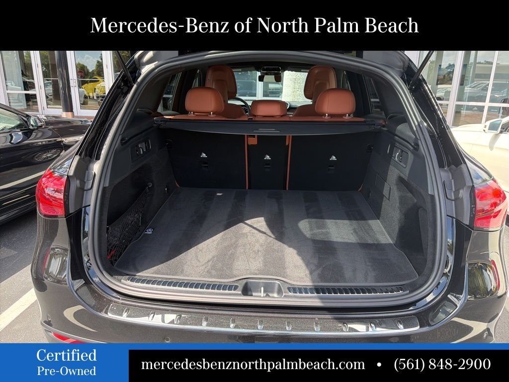 Certified Used 2026  Mercedes-Benz GLC 300 image 4