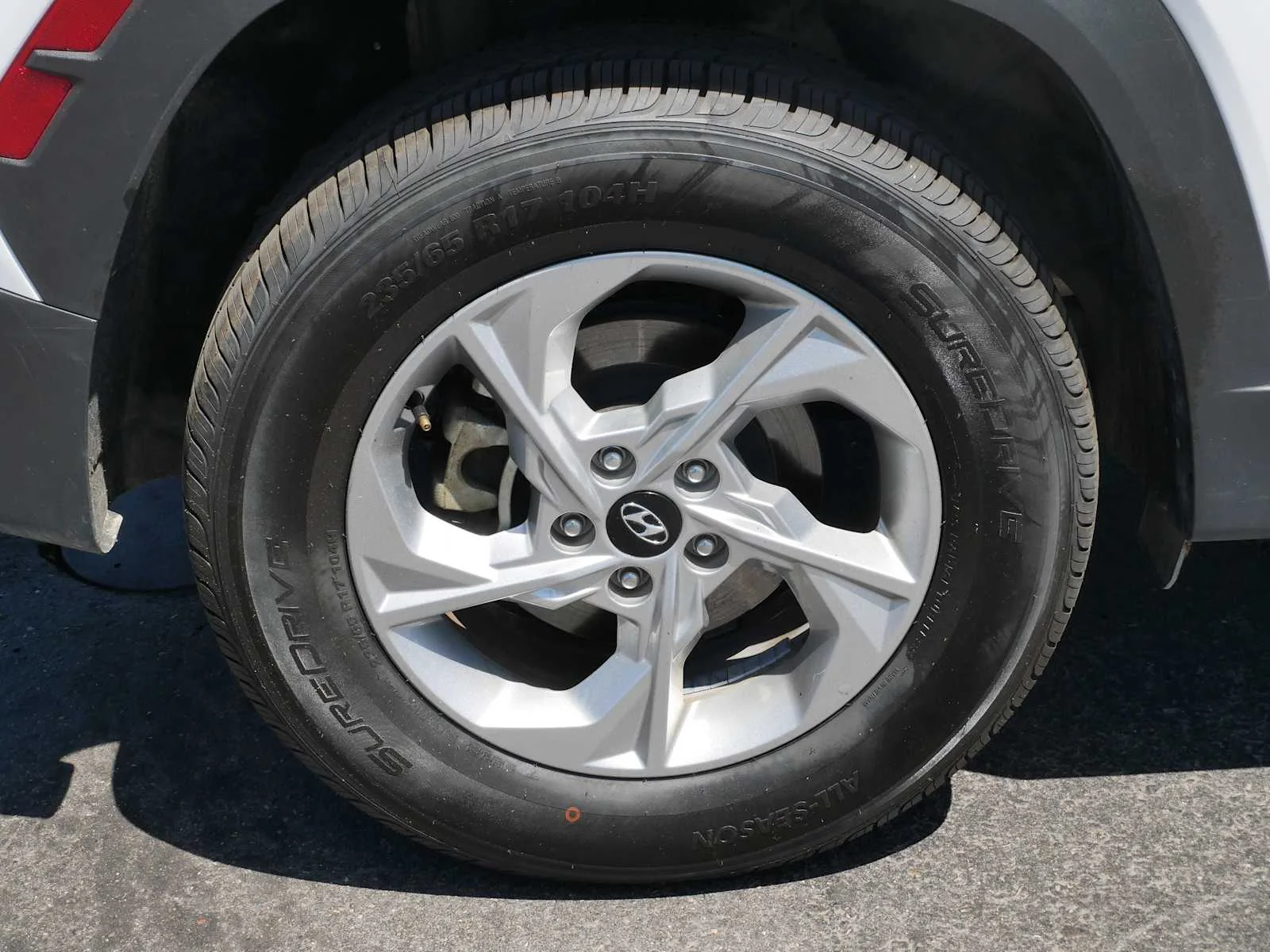 Certified Used 2024 White Pearl Hyundai SEL image 5