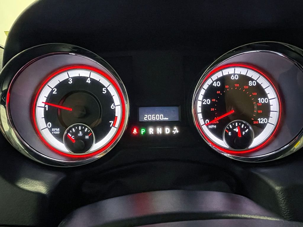 Used 2017 Blue Dodge SE image 27