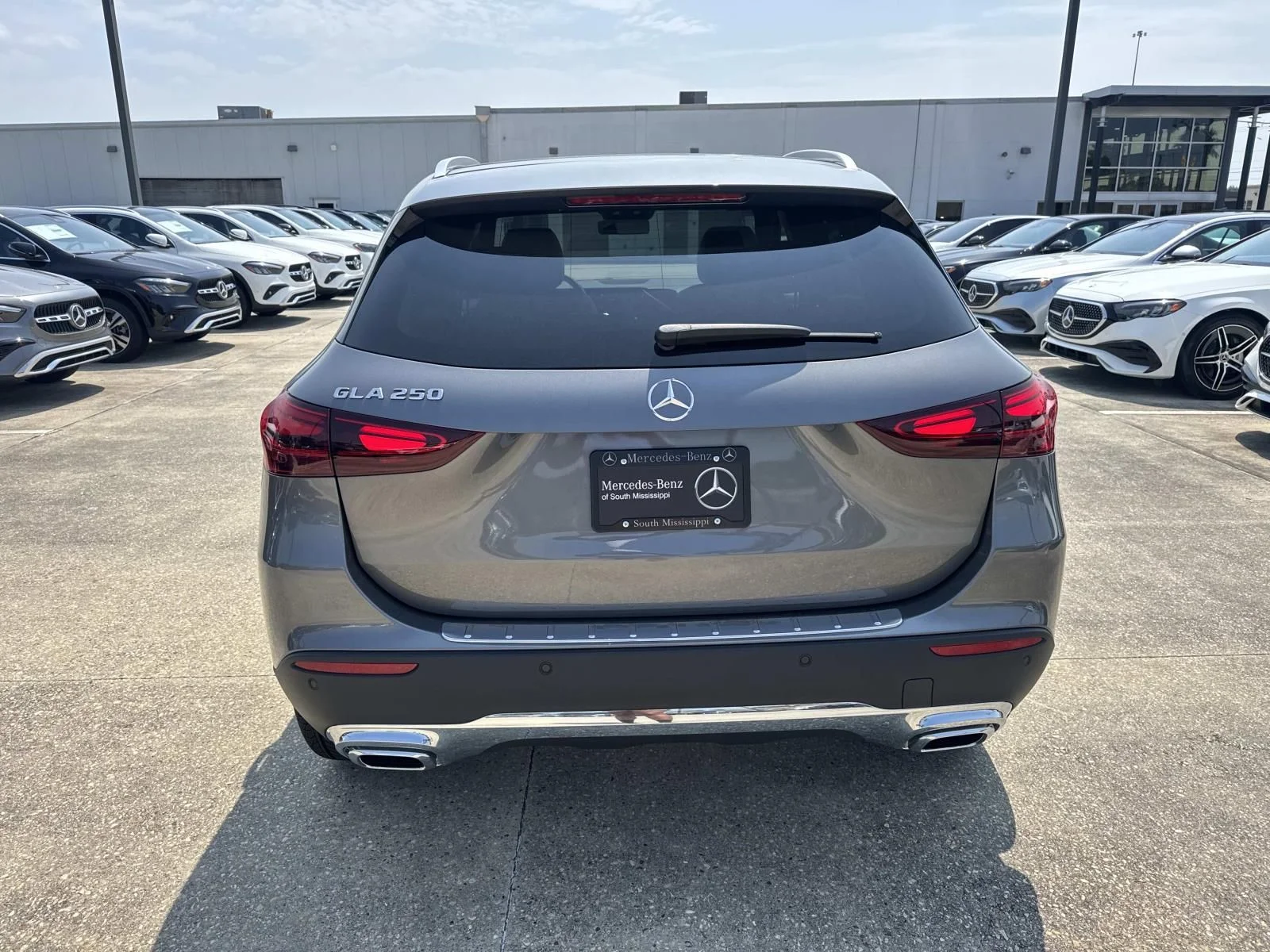 New 2026 Gray Mercedes-Benz GLA 250 image 5