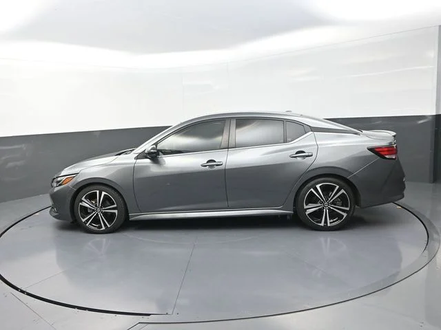 Used 2023 Gray Nissan SR image 4