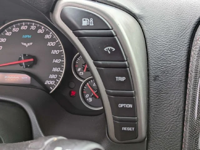 Used 2005 Victory Red Chevrolet Base image 23