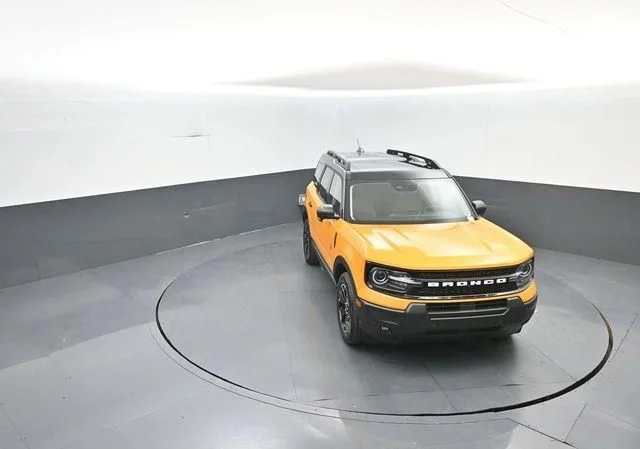 New 2026 Orange Fury Metallic Tri-Coat Ford Outer Banks® image 22