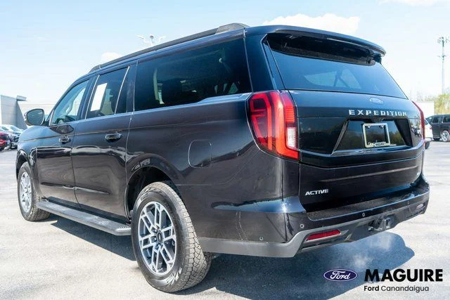 Used 2025 Black Ford Active image 8