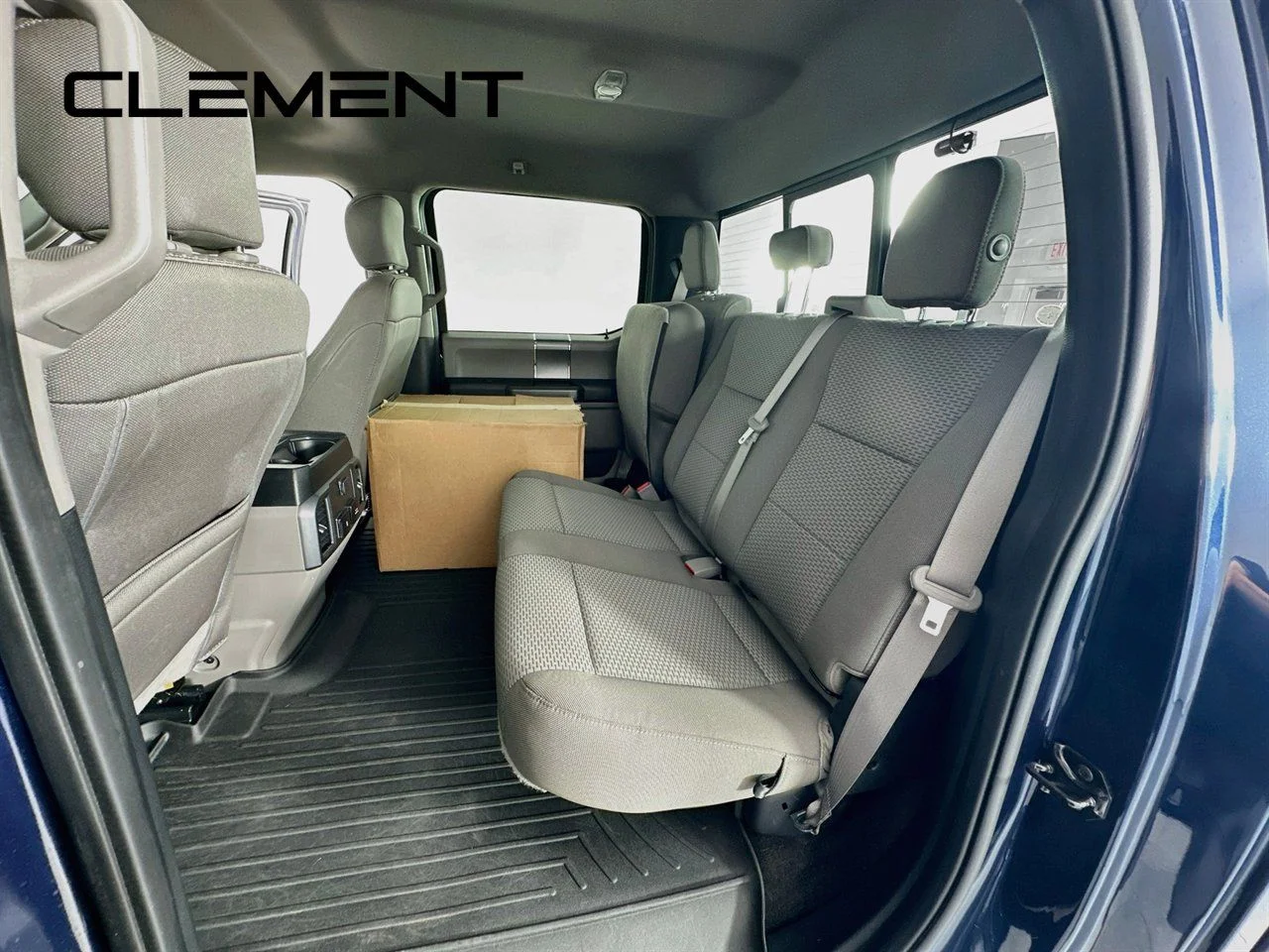 Used 2019 Blue Ford XLT image 31
