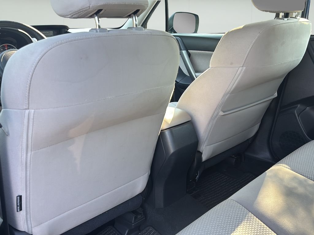 Used 2018 Quartz Blue Pearl Subaru 2.5i Premium image 22