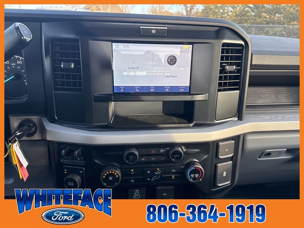 New 2026 Oxford White Ford XL image 22