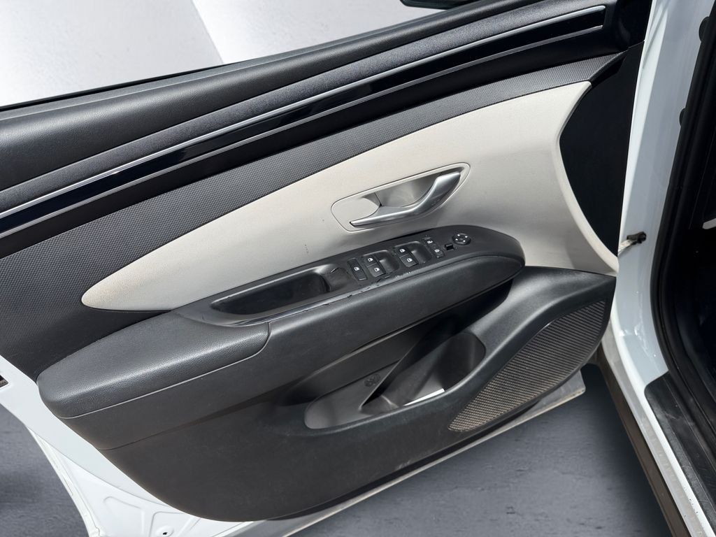 Used 2022 Gray Hyundai SEL image 12