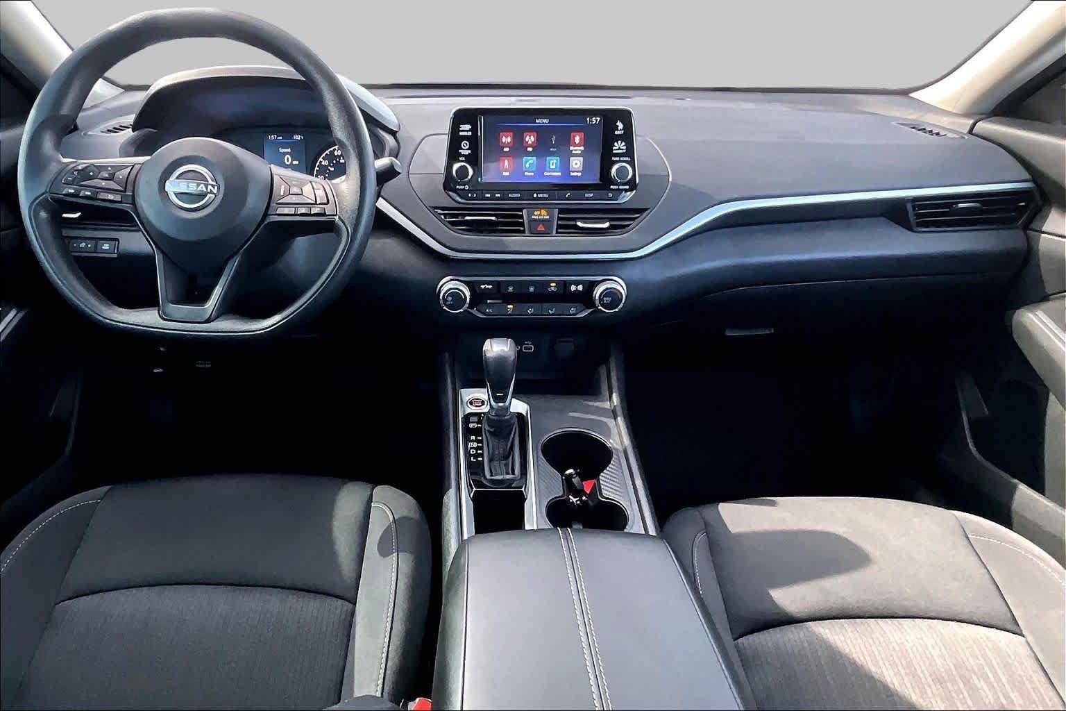 Used 2024 Brilliant Silver Metallic Nissan 2.5 S image 16
