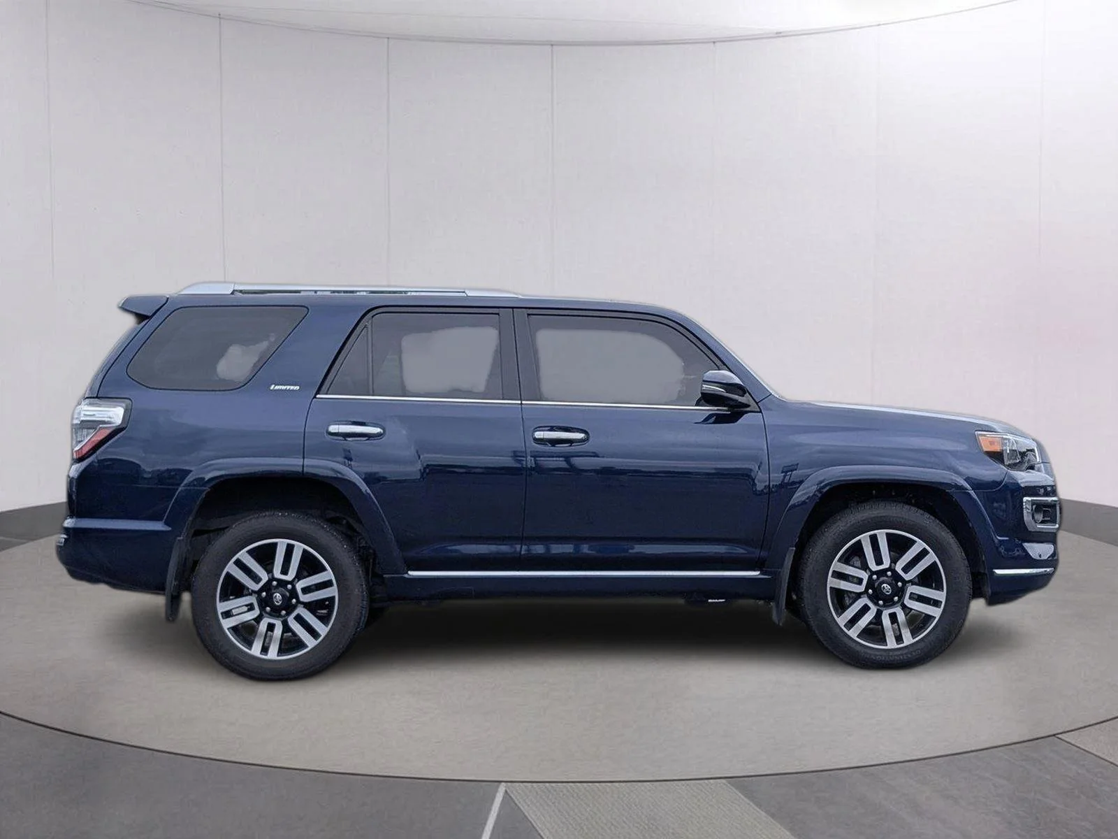 Used 2023 Nautical Blue Metallic Toyota Limited image 6