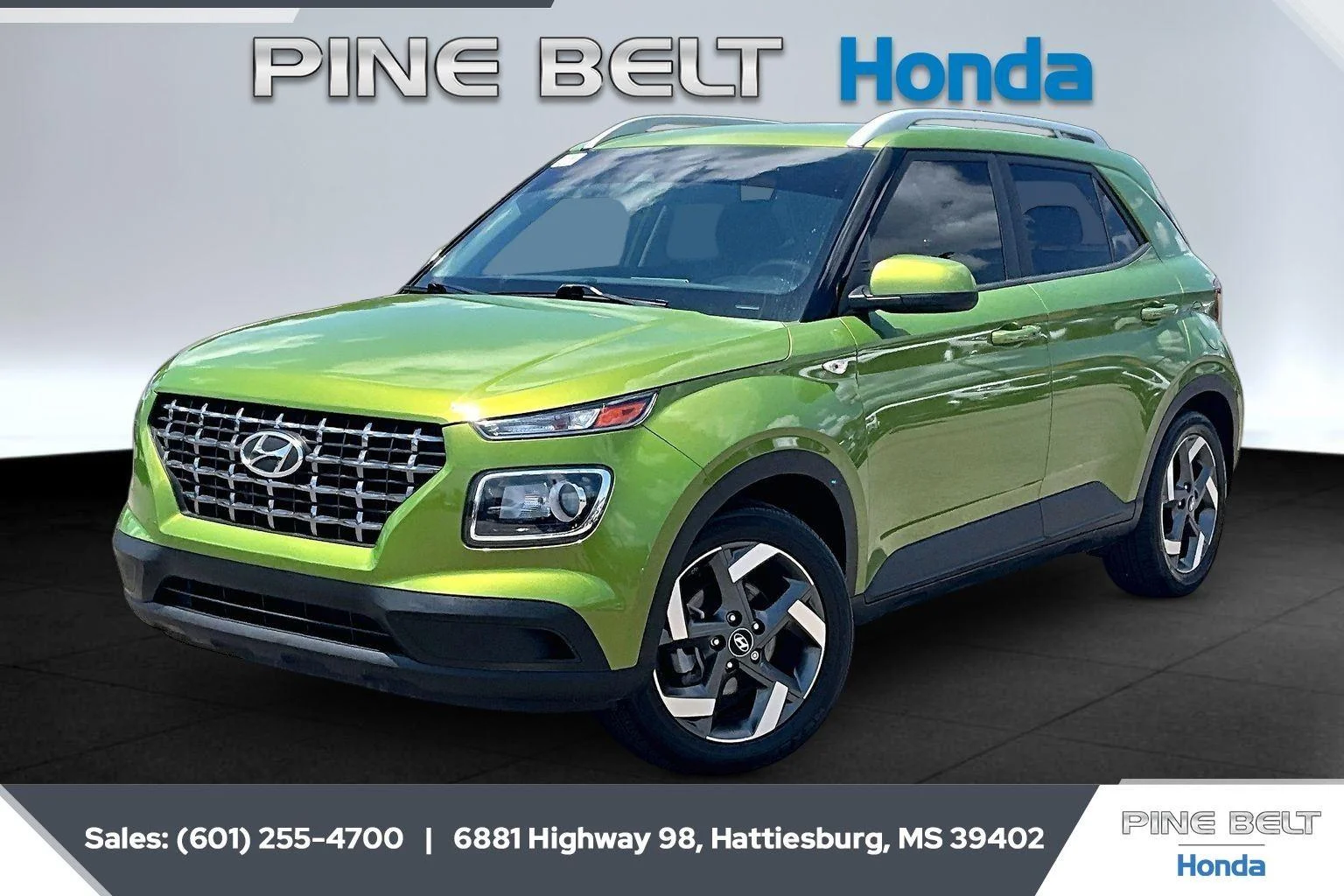 Used 2024 Green Apple Hyundai SEL image 10