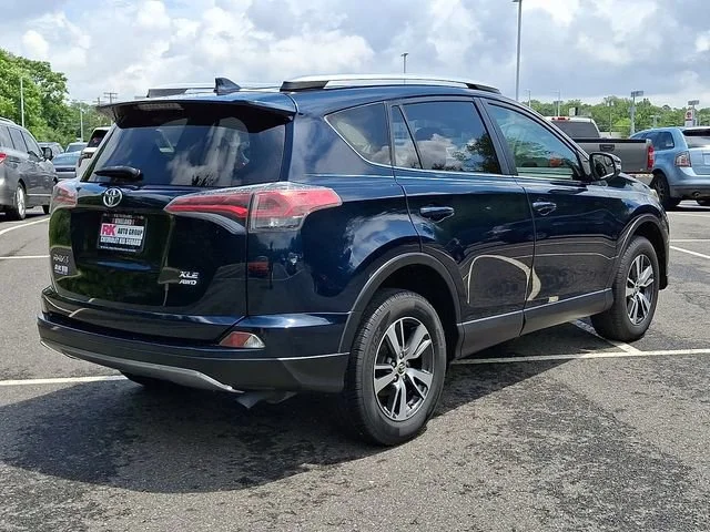 Used 2017 Blue Toyota XLE image 7