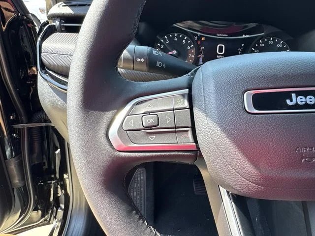 New 2026 Black Jeep Latitude image 24