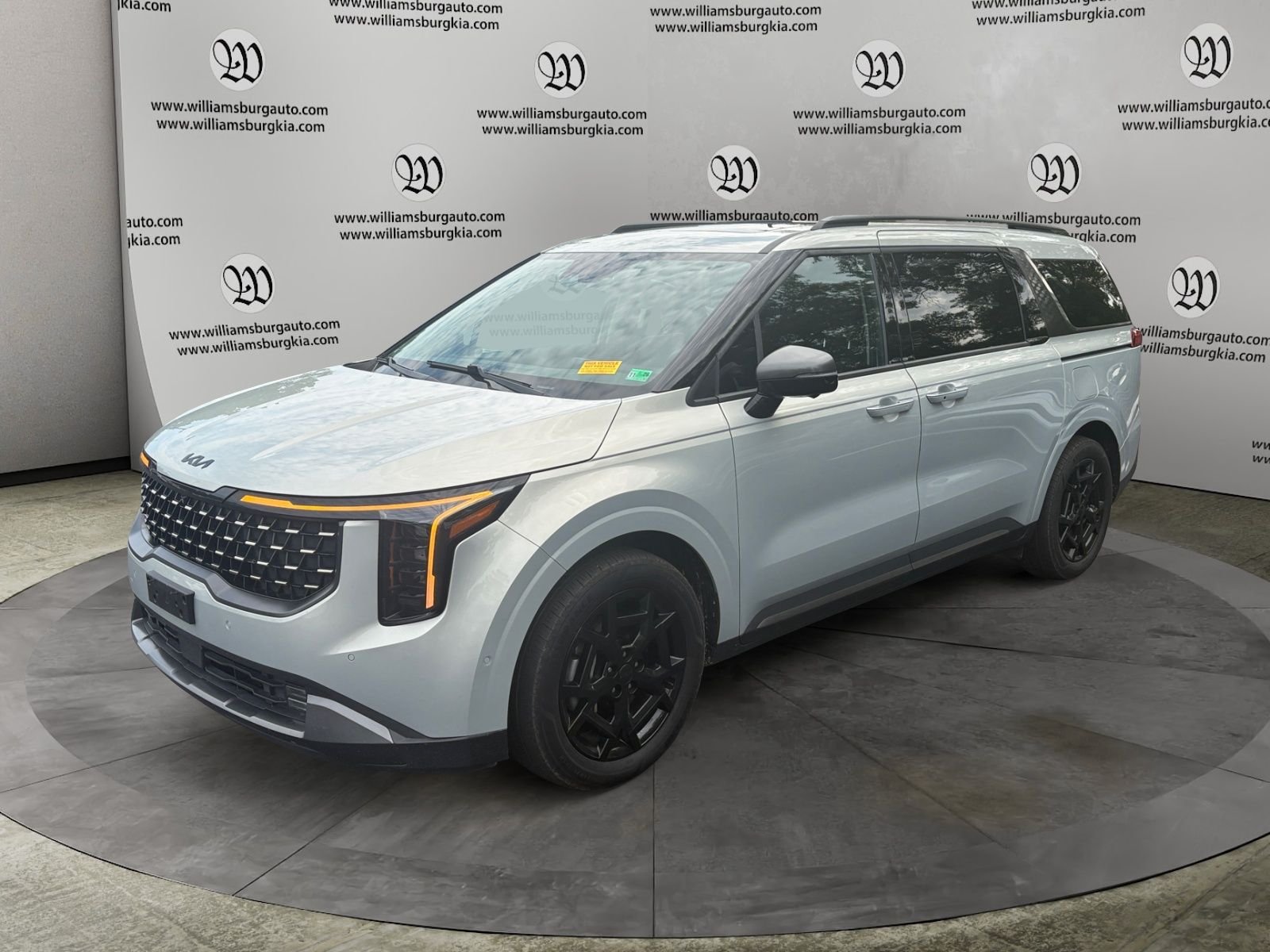 Used 2025 White Kia SX image 1