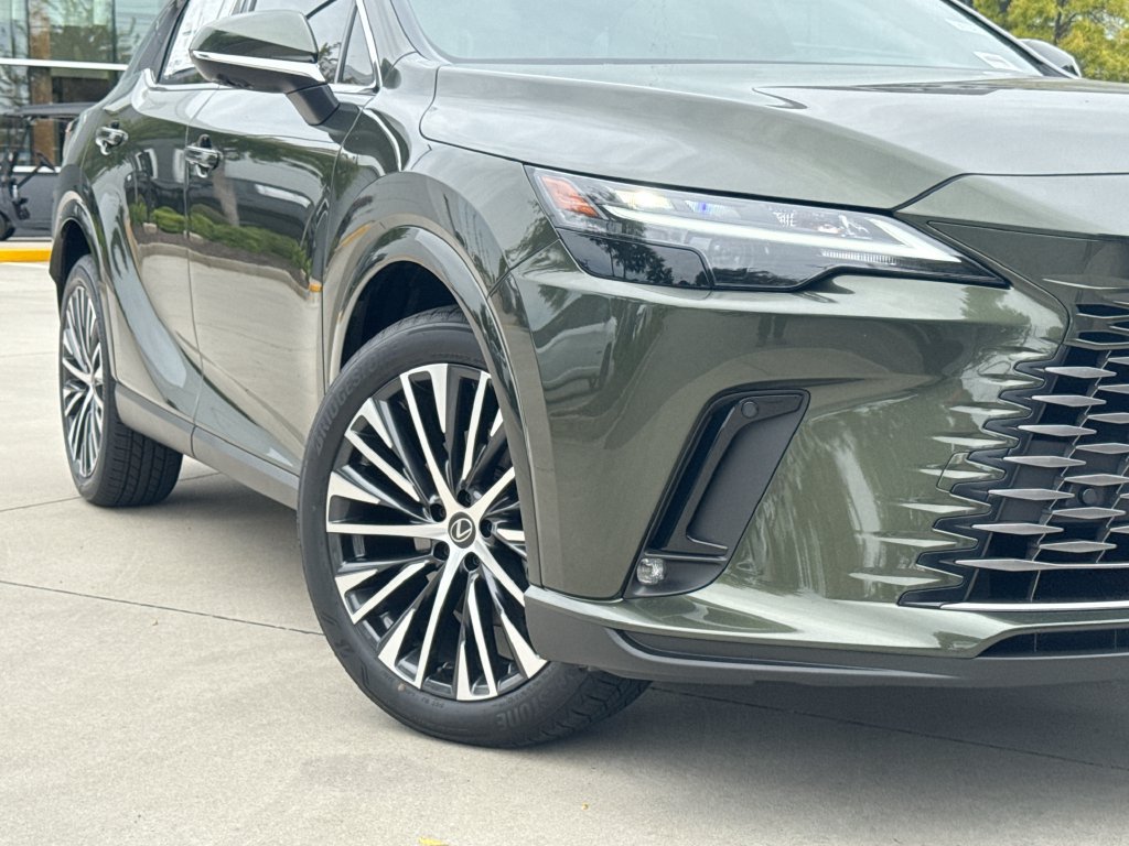 New 2026 Nori Green Pearl Lexus PREMIUM PLUS image 9