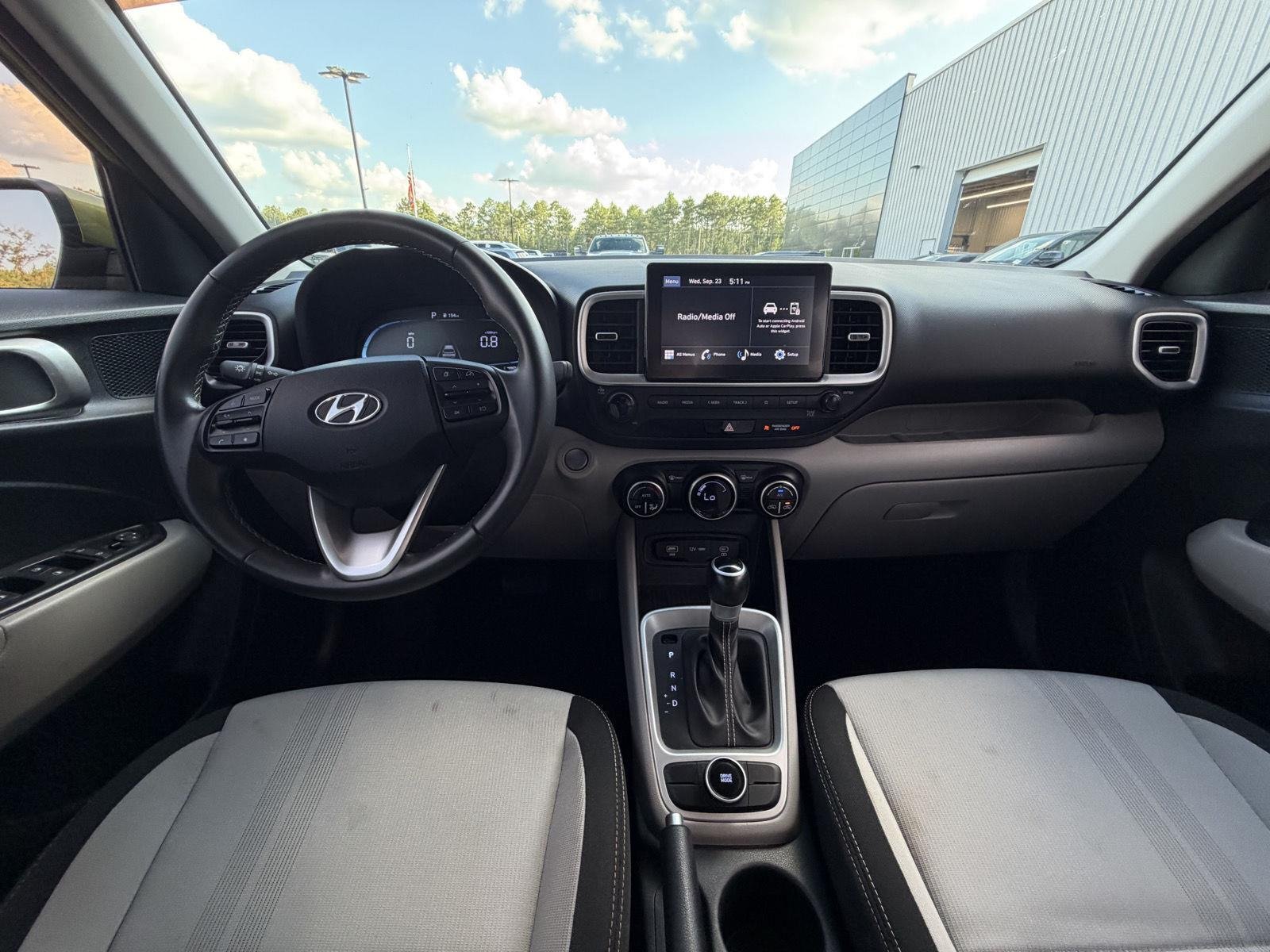 Used 2024 Green Apple Hyundai SEL image 7