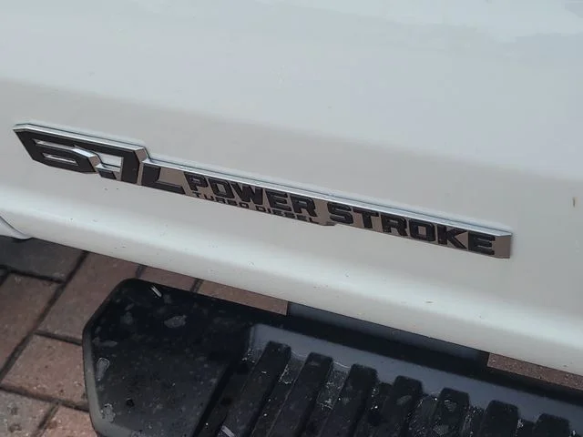 New 2026 Oxford White Ford XL image 10