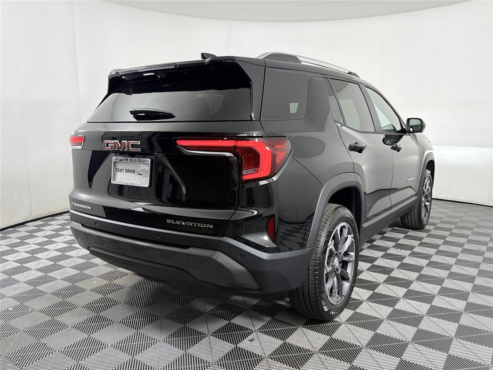 New 2027 Ebony Twilight Metallic GMC Elevation image 6