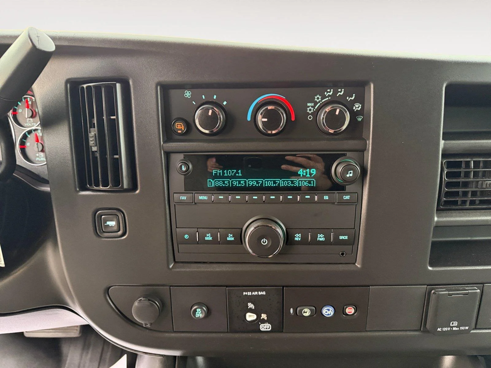 Used 2025 Summit White Chevrolet Extended Cargo Van image 14