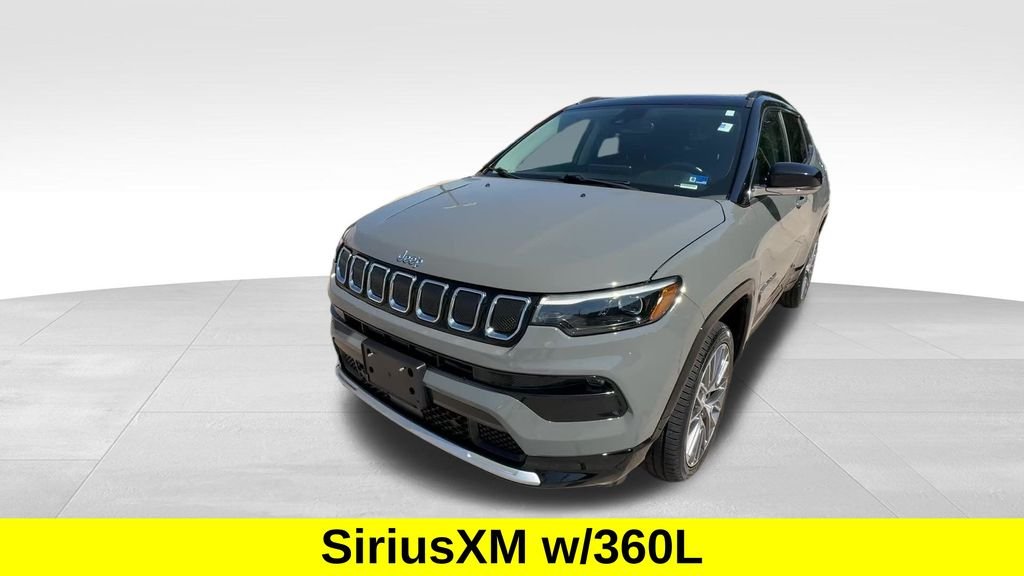 Used 2022 Gray Jeep Limited image 15