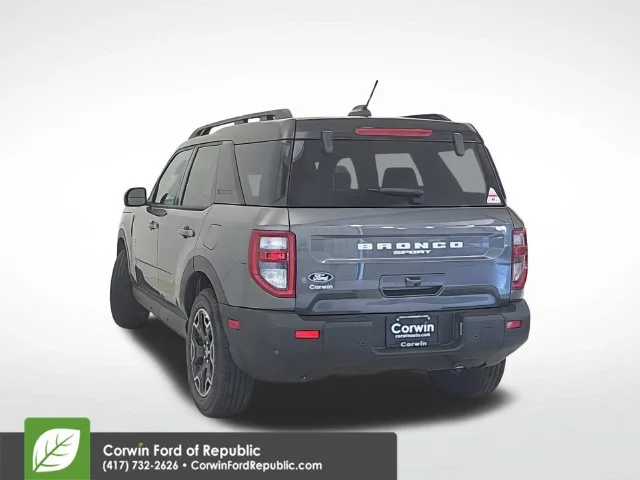 New 2026 Carbonized Gray Metallic Ford Outer Banks® image 38