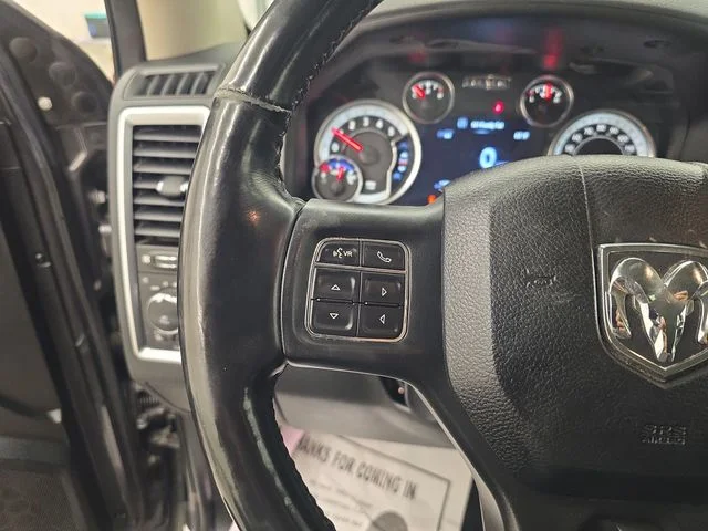 Used 2017 Granite Crystal Clearcoat Metallic Ram Big Horn image 30