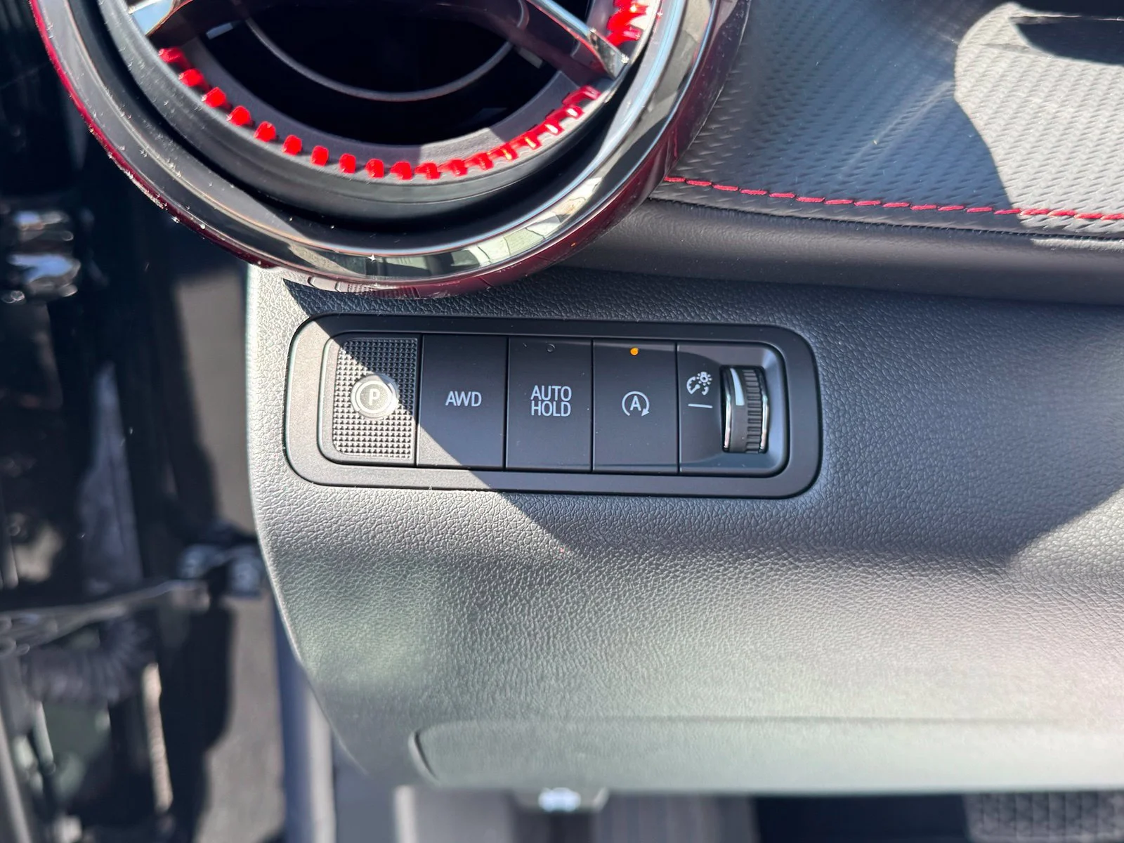 2027 Chevrolet Equinox RS - Photo 16