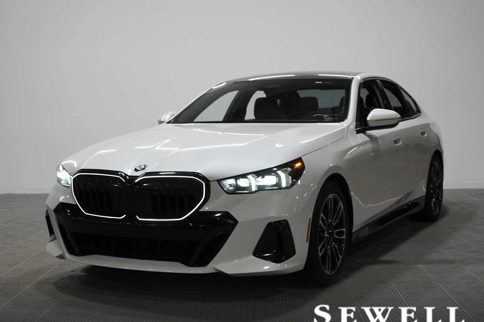 Certified Used 2024 Mineral White Metallic BMW 530i image 1