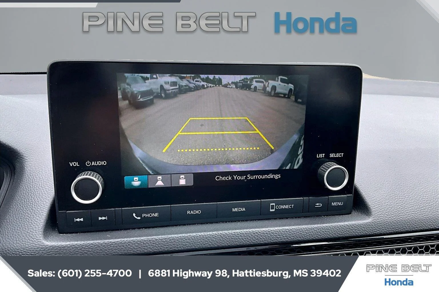 Used 2025 Meteorite Gray Metallic Honda LX image 15