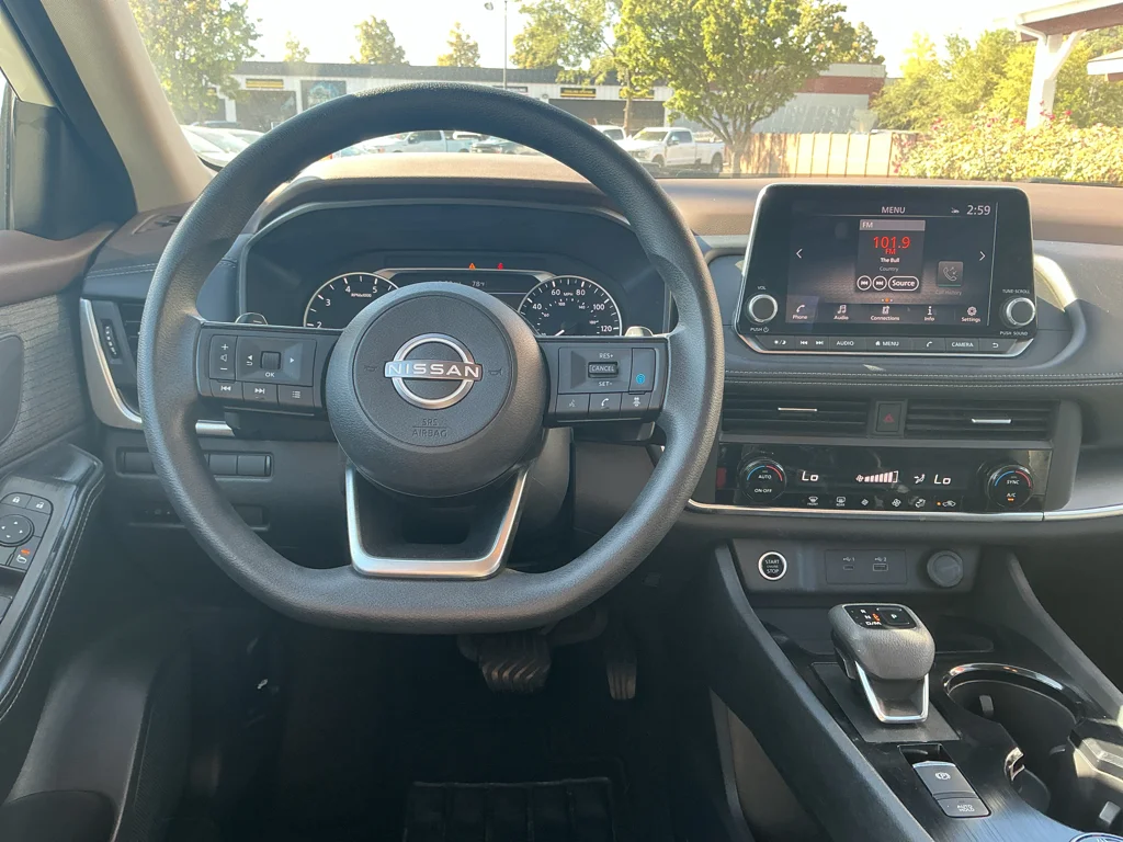 Used 2023 Pearl White Tricoat Nissan SV image 22