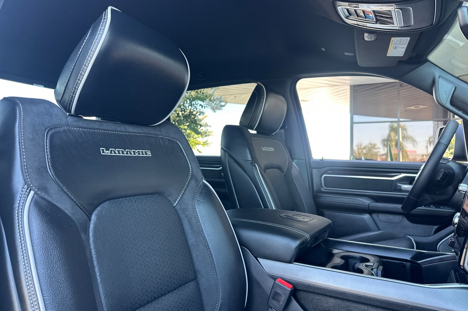 2026 RAM 1500 Laramie - Photo 16