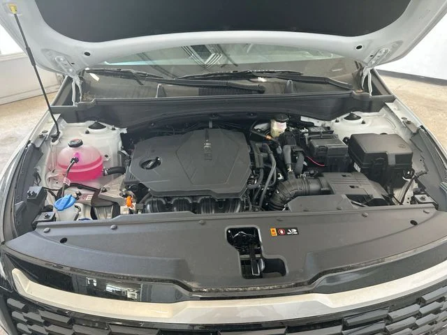 New 2026 Glacial White Pearl Kia EX image 20